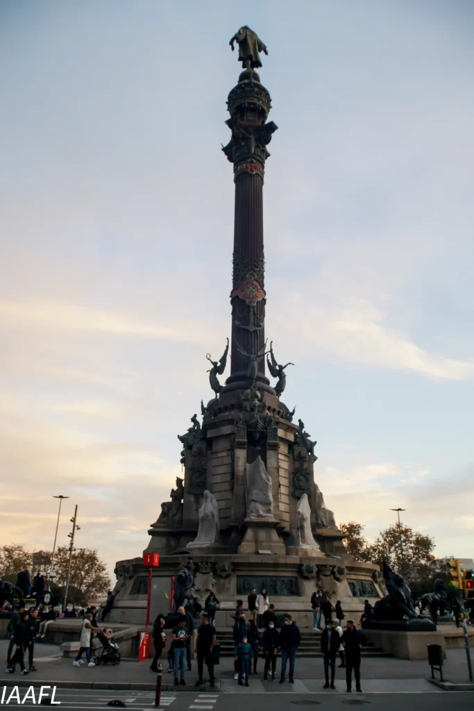 #21 Sutor, ne ultra crepidam